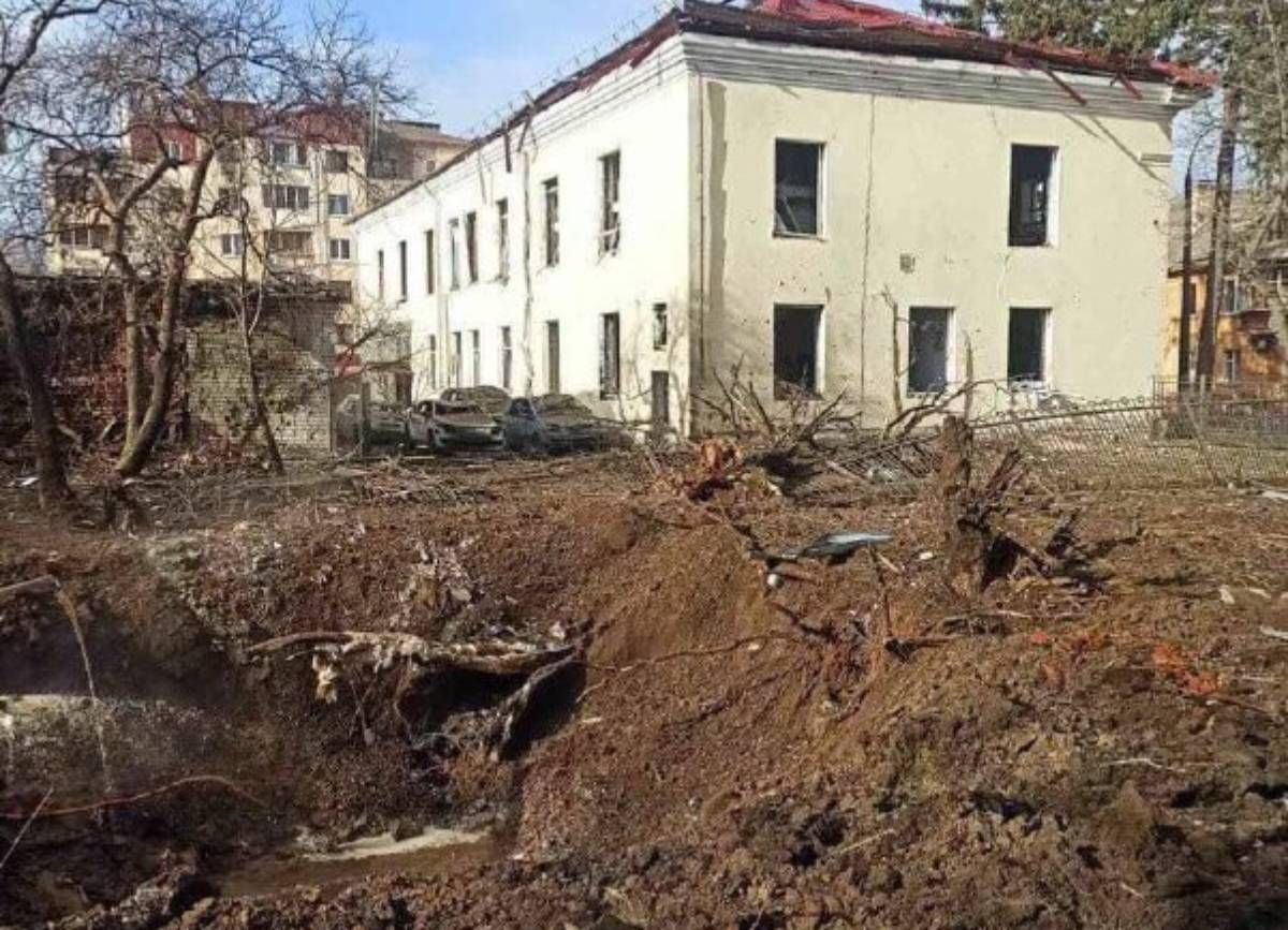 Росіяни вдарили по центру Чернігова - 24 Канал Росіяни вдарили по центру Чернігова - 24 Канал