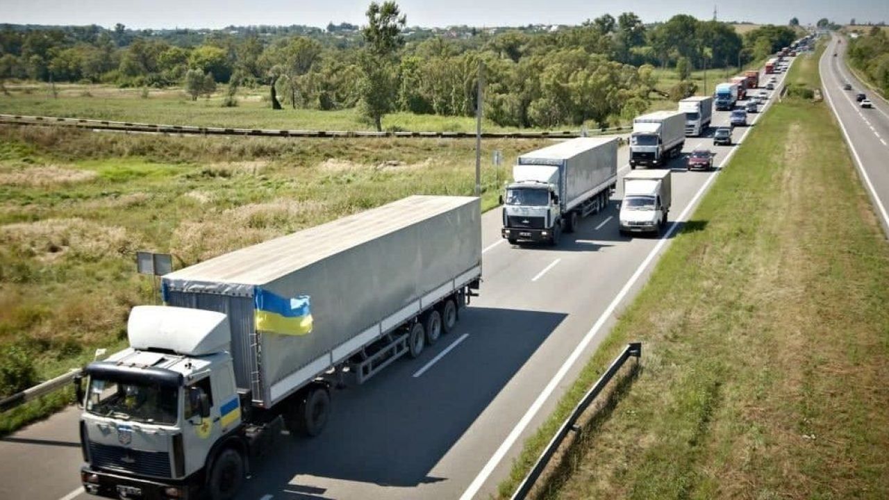В Украине упростили процедуру ввоза гуманитарной помощи