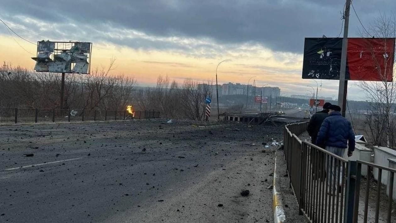 Як виглядає село Іванків на Київщині після російської атаки: відео наслідків - 24 Канал