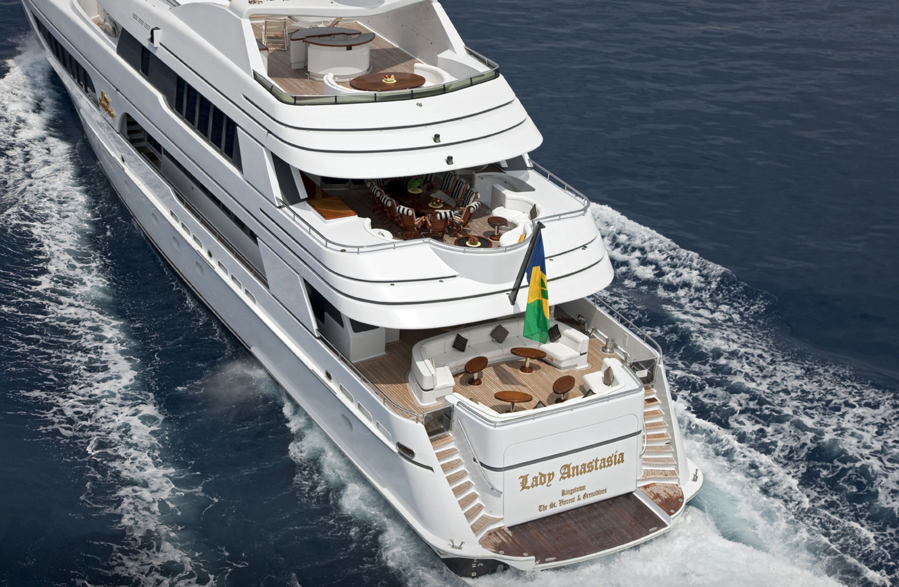 Помстився за батьківщину: українець в Іспанії підтопив розкішну яхту російського чиновника - 24 Канал Помстився за батьківщину: українець в Іспанії підтопив розкішну яхту російського чиновника - 24 Канал