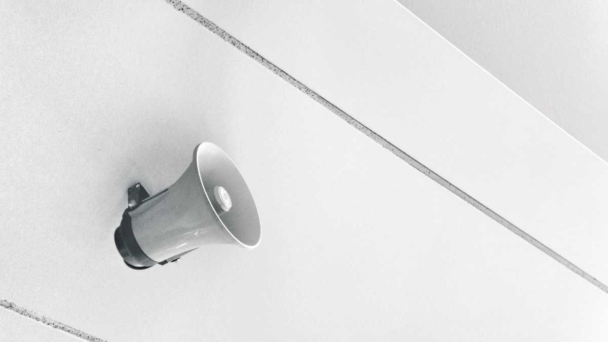 На Луганщині повітряна тривога - 24 Канал На Луганщині повітряна тривога - 24 Канал