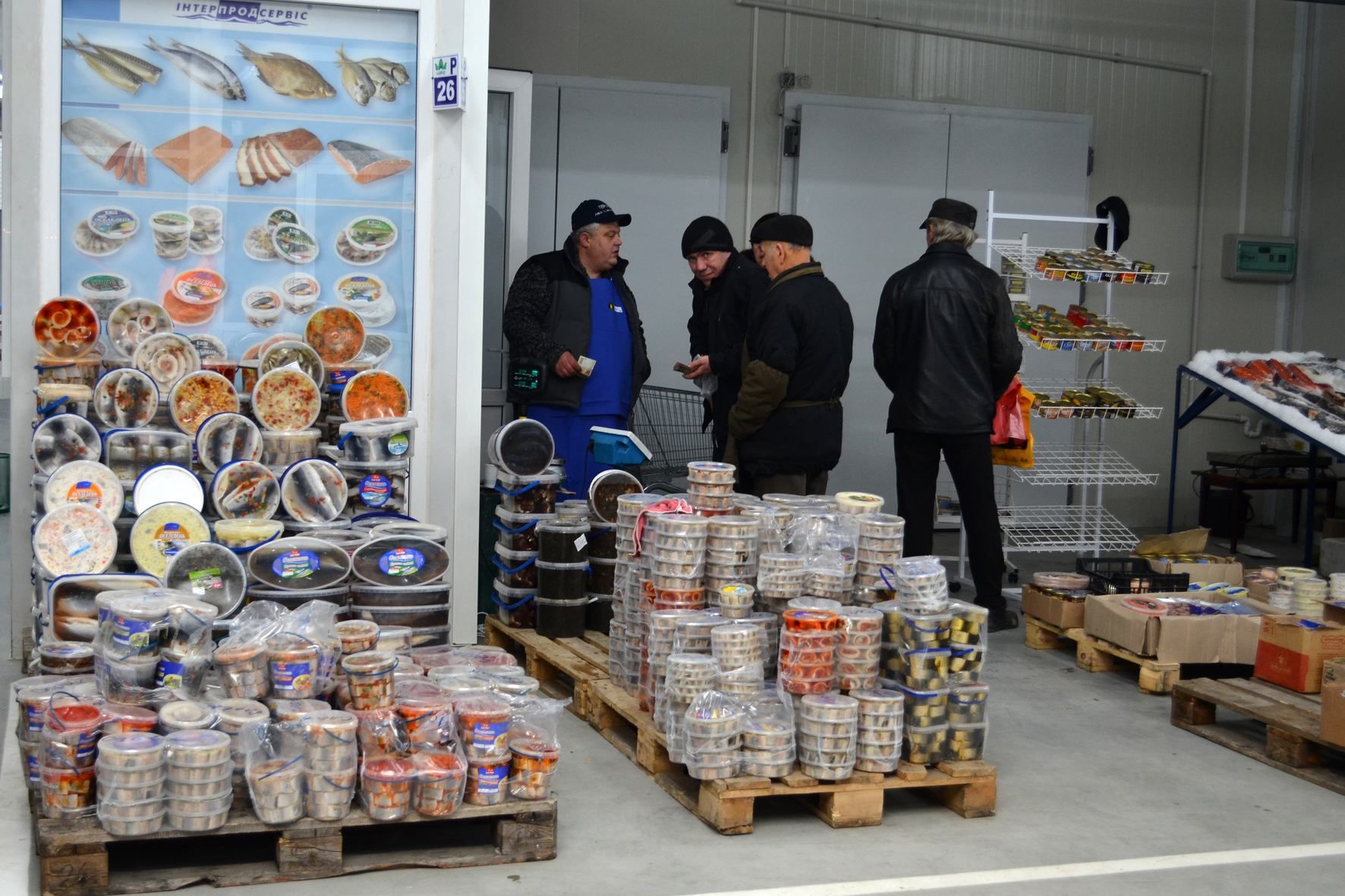 Різноманіття продуктів не обіцяємо, але усе необхідне є, – заступник голови КМДА - 24 Канал Різноманіття продуктів не обіцяємо, але усе необхідне є, – заступник голови КМДА - 24 Канал