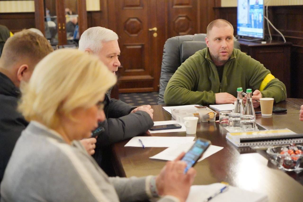 В Харькове создают областной центр гуманитарной помощи В Харькове создают областной центр гуманитарной помощи