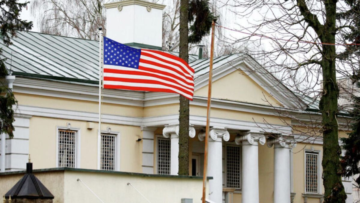 Госдеп США прекращает работу посольства в Минске - 24 Канал Госдеп США прекращает работу посольства в Минске - 24 Канал