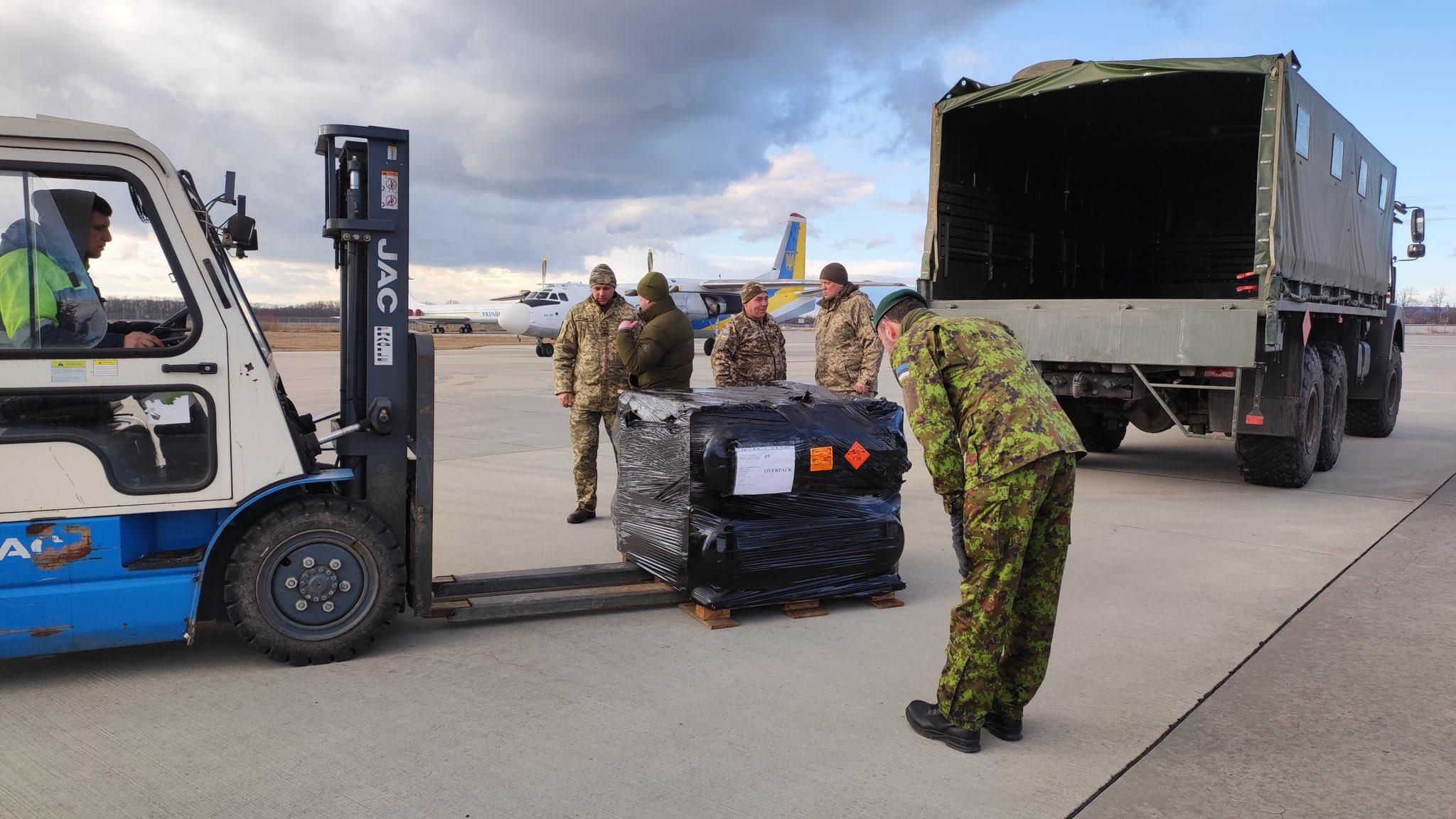 Ще дві країни нададуть Україні військову та Гуманітарну допомогу, – Кулеба - 24 Канал Ще дві країни нададуть Україні військову та Гуманітарну допомогу, – Кулеба - 24 Канал