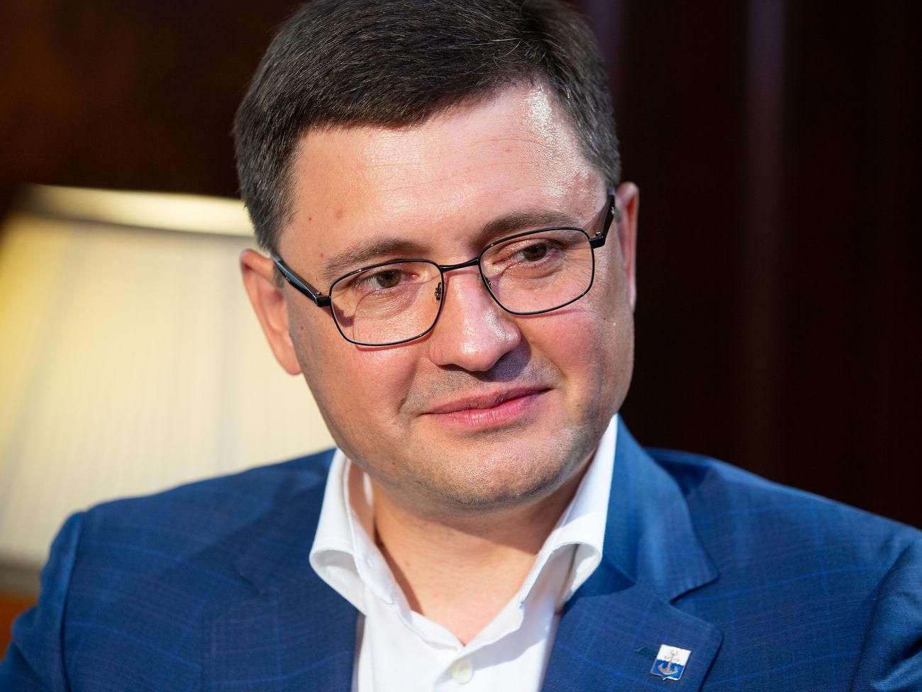 Залпы орудий, обстрелы и авианалеты, – мэр Мариуполя о ситуации в городе Залпы орудий, обстрелы и авианалеты, – мэр Мариуполя о ситуации в городе