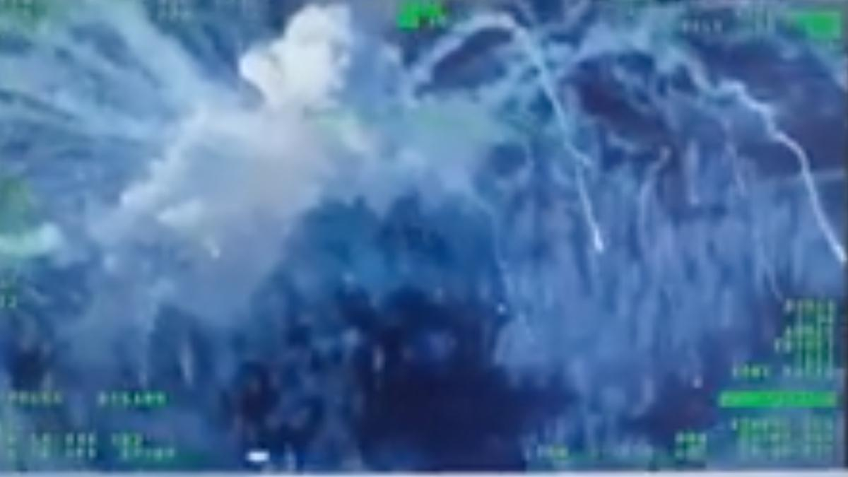Можно смотреть вечно: Минобороны показало новое видео безупречной работы Bayraktar Можно смотреть вечно: Минобороны показало новое видео безупречной работы Bayraktar