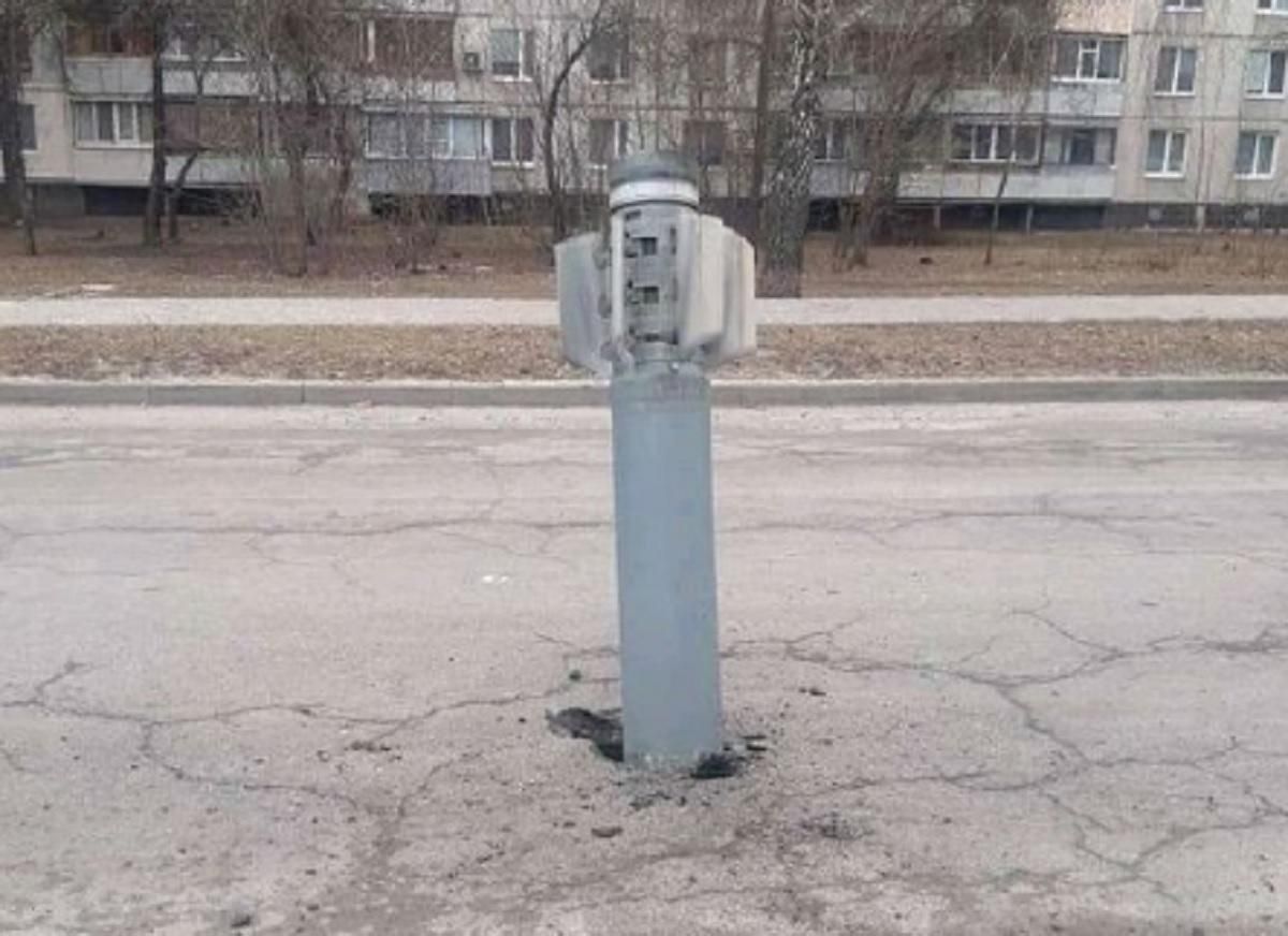 В Харькове предупредили о неразорванных снарядах и бомбах после обстрелов оккупантов - 24 Канал В Харькове предупредили о неразорванных снарядах и бомбах после обстрелов оккупантов - 24 Канал