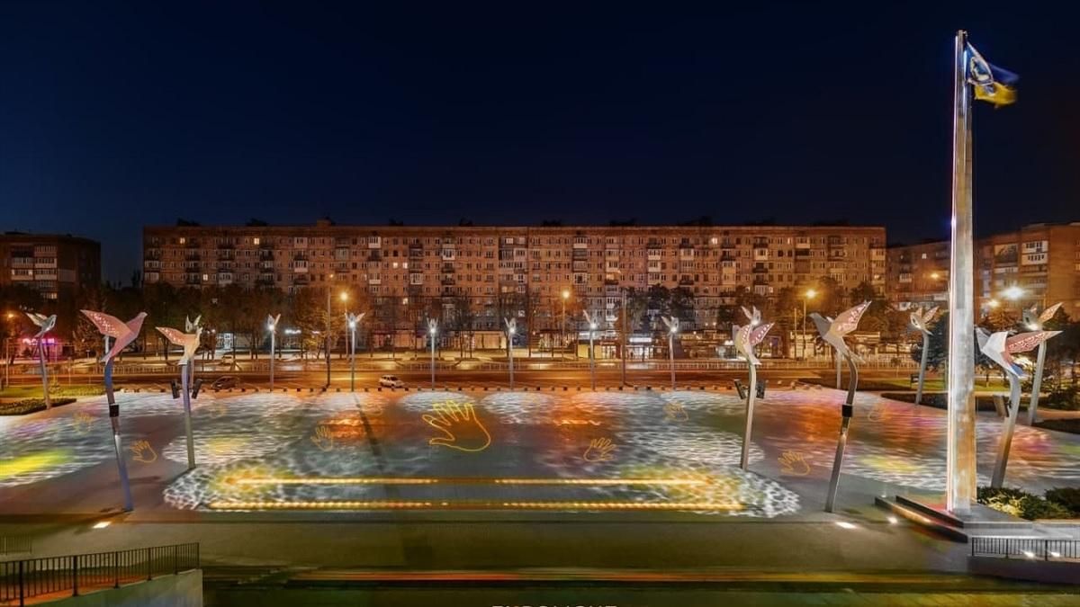 Свет в Мариуполе выключать не будут: оккупанты распространяют фейк - 24 Канал Свет в Мариуполе выключать не будут: оккупанты распространяют фейк - 24 Канал