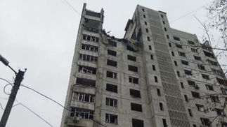 В Харькове в результате обстрела разрушены две 16-этажки