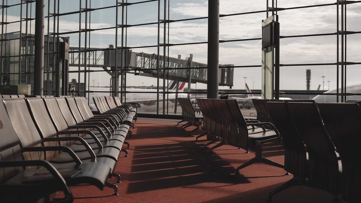 Найбільший авіаперевізник світу American Airlines зупинив співпрацю з "Аерофлотом" та S7 - 24 Канал Найбільший авіаперевізник світу American Airlines зупинив співпрацю з "Аерофлотом" та S7 - 24 Канал