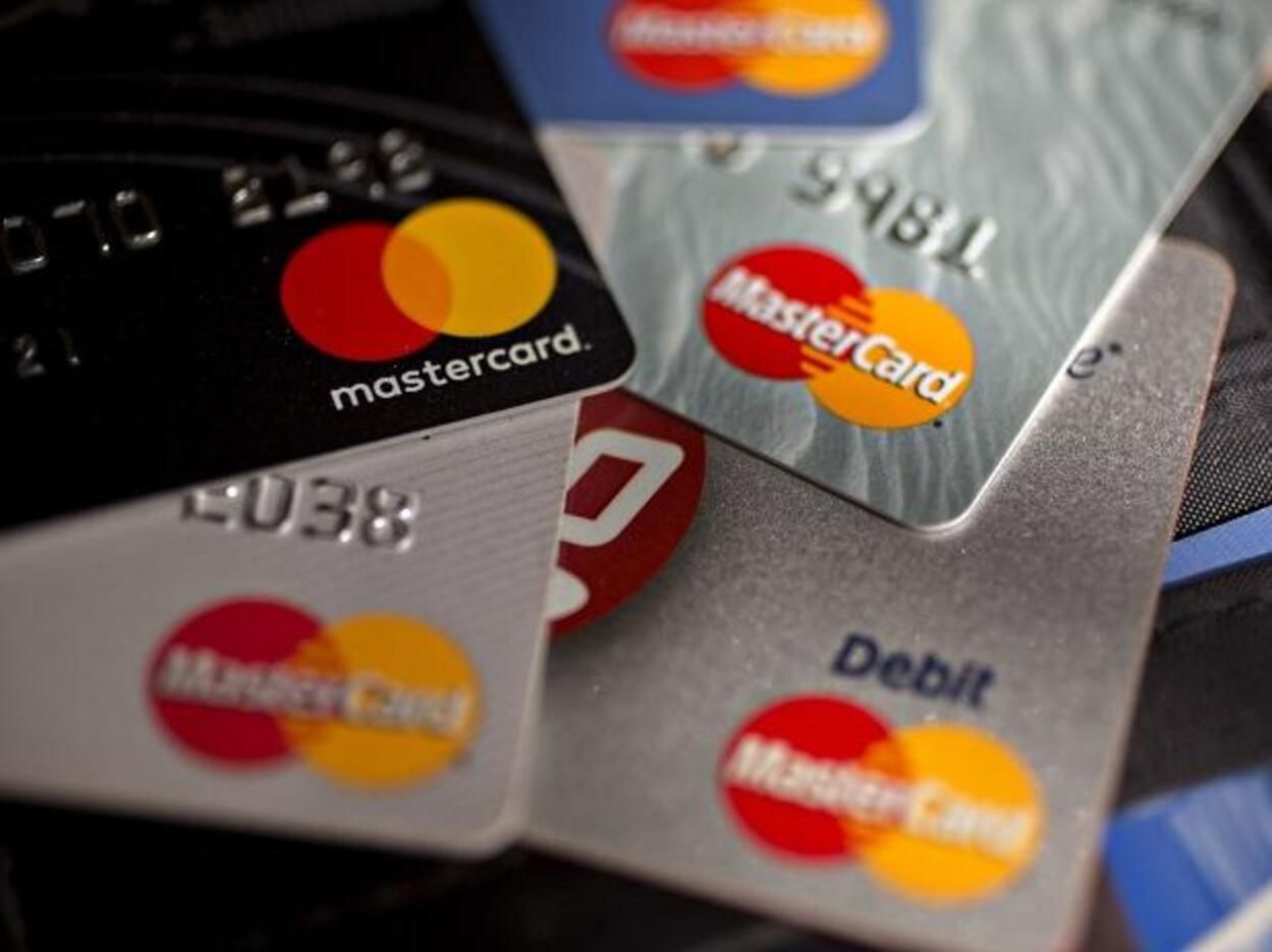 Mastercard заблокировал ряду российских финансовых институтов доступ к платежной сети