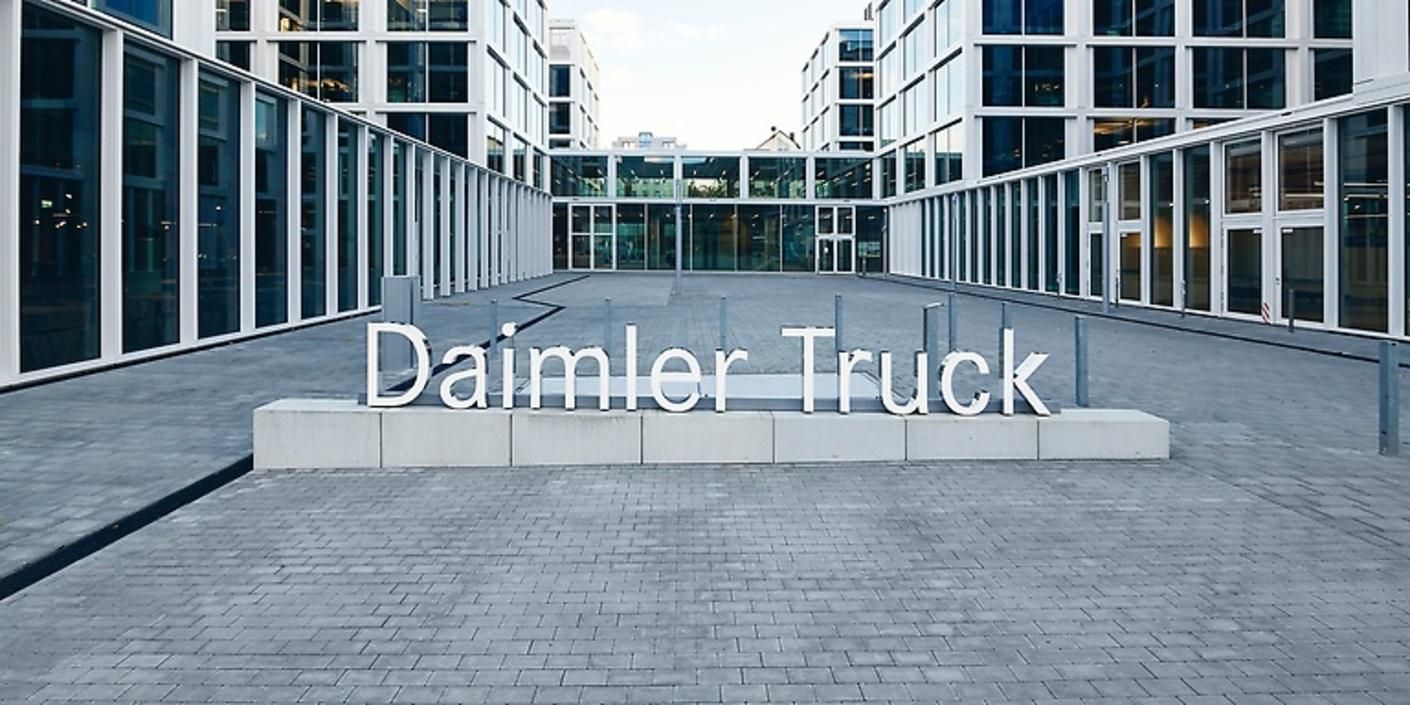 После General Motors: несколько автоконцернов приостановили бизнес в России После General Motors: несколько автоконцернов приостановили бизнес в России