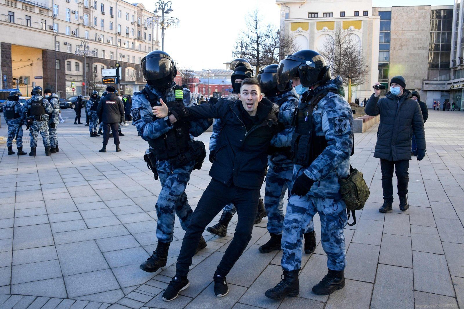 Сопротивление войне в самой России растет с каждым человеком, – Резников