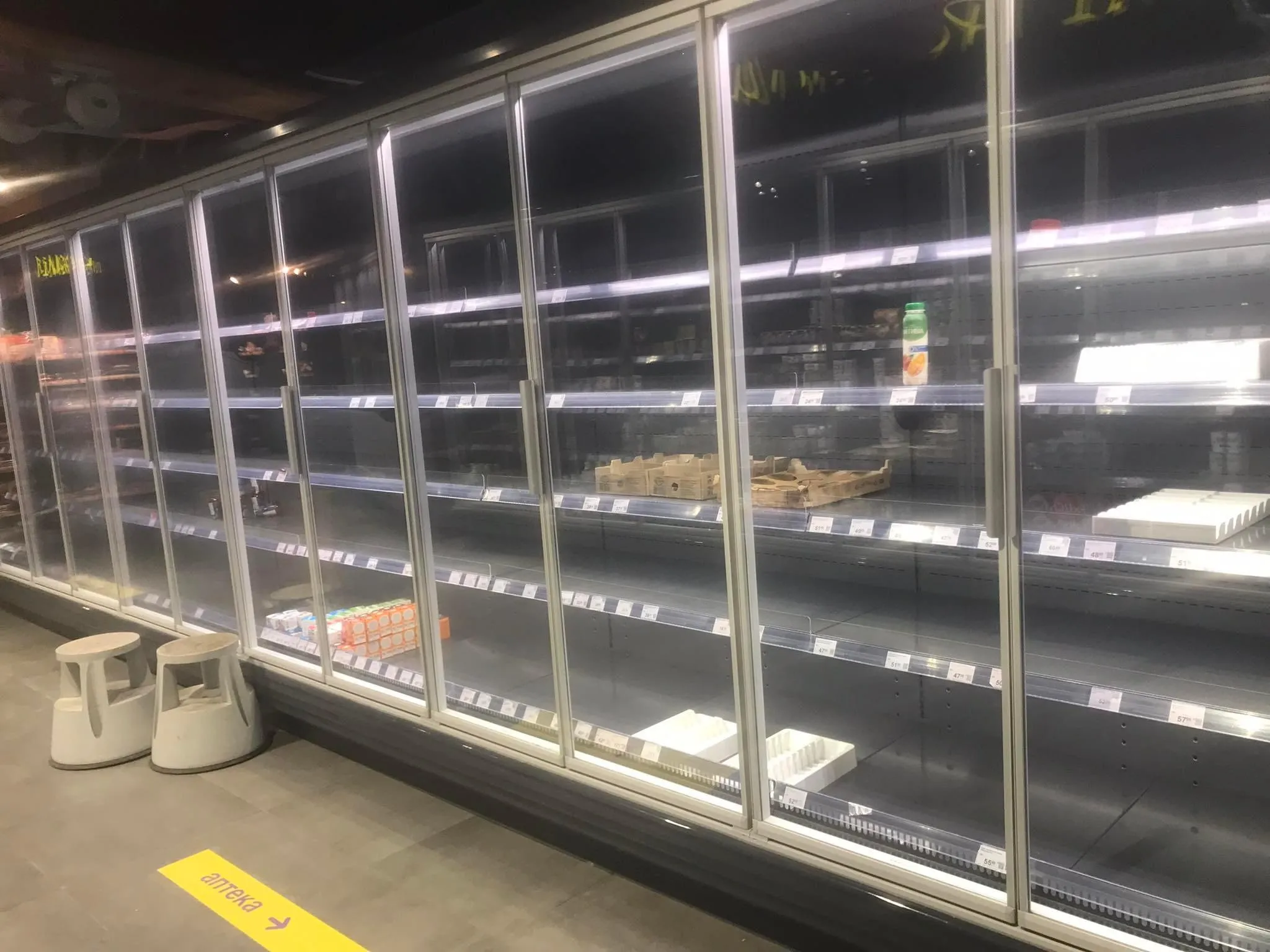 магазин у Києві, війна магазин у Києві, війна