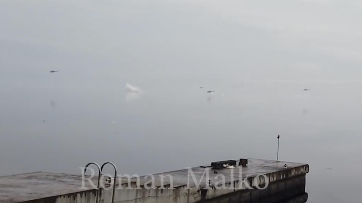 Під Києвом підбили 2 російські вертольоти - 24 Канал Під Києвом підбили 2 російські вертольоти - 24 Канал