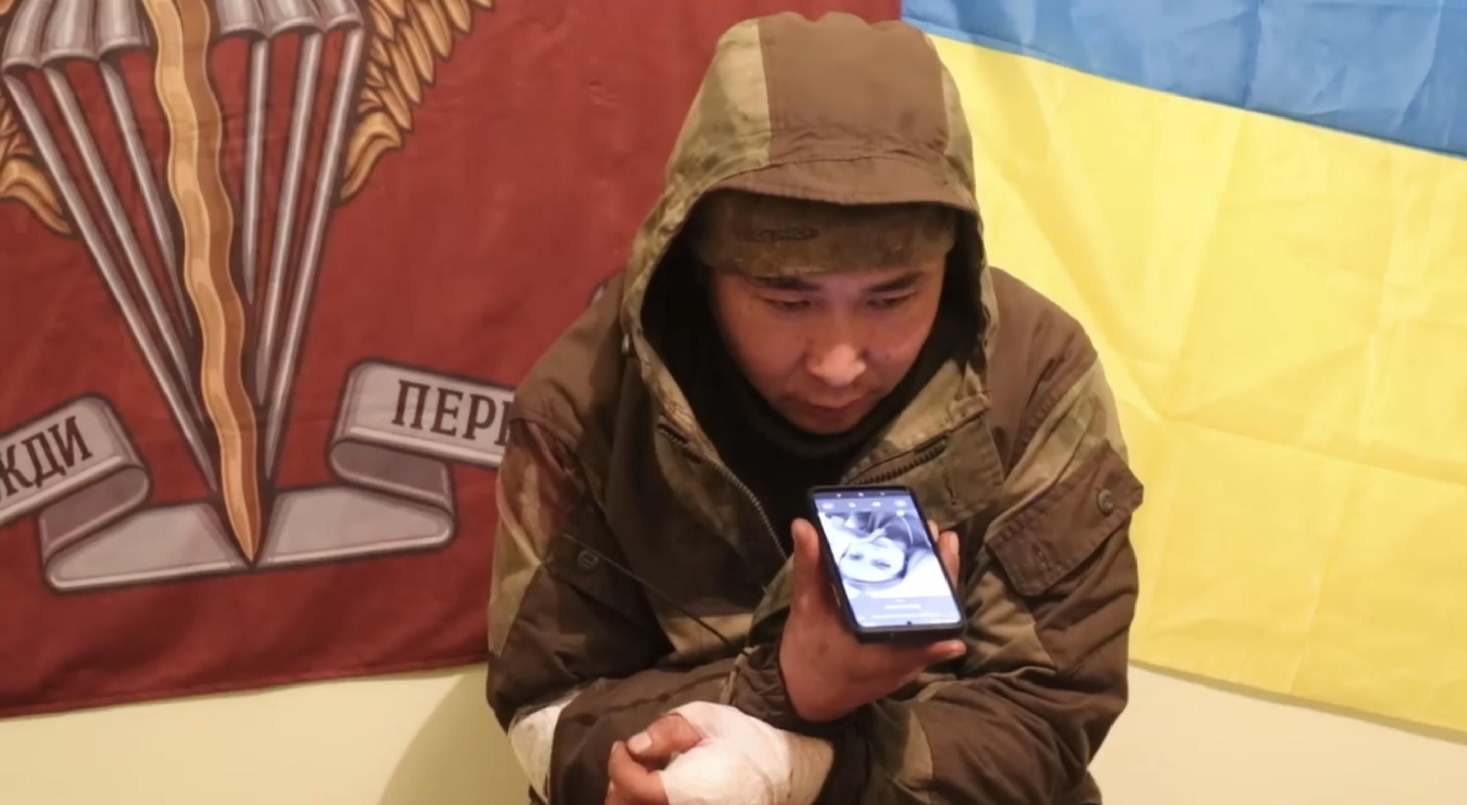 "Нет никакой родины": разговор пленного бурята с любимой в России