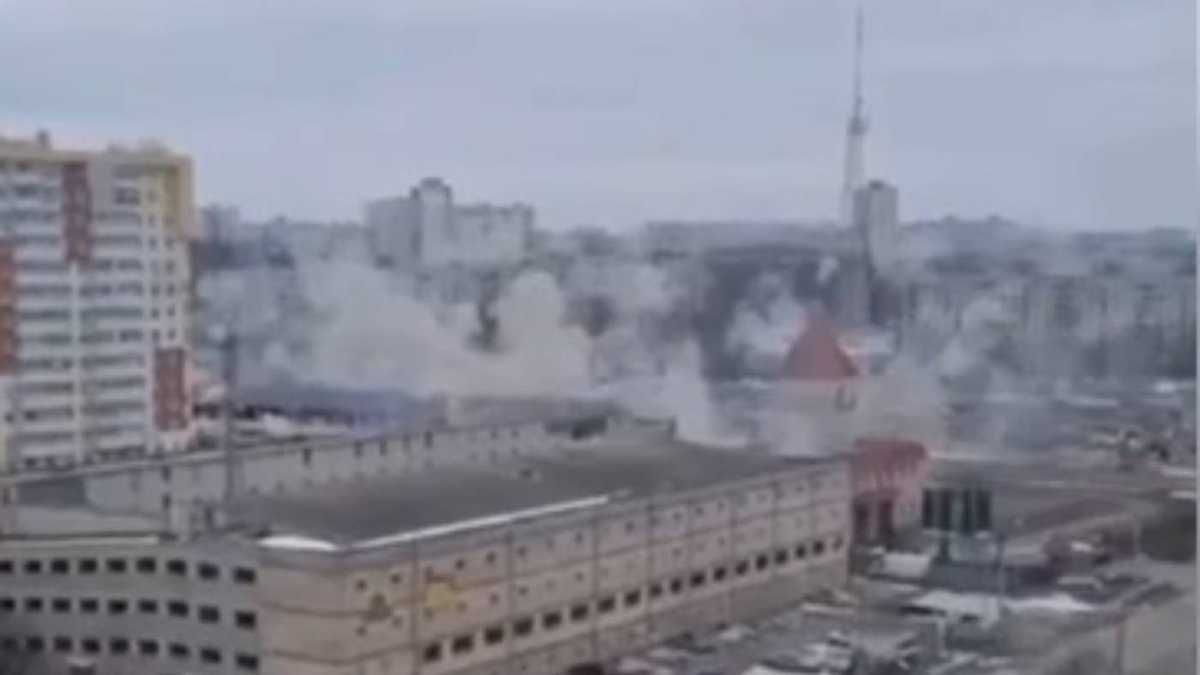 Бомбили с самолета, – харьковчанка прокляла "русский мир" и его правителя, эмоциональное видео - 24 Канал