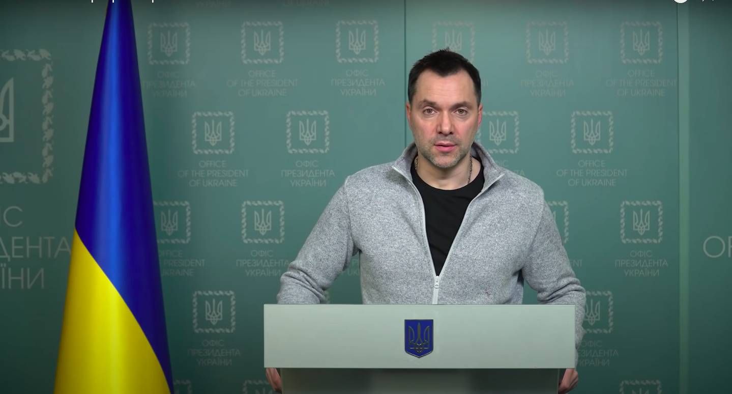 Війна одразу б закінчилась, – Арестович про безпілотну зону над Україною - 24 Канал Війна одразу б закінчилась, – Арестович про безпілотну зону над Україною - 24 Канал