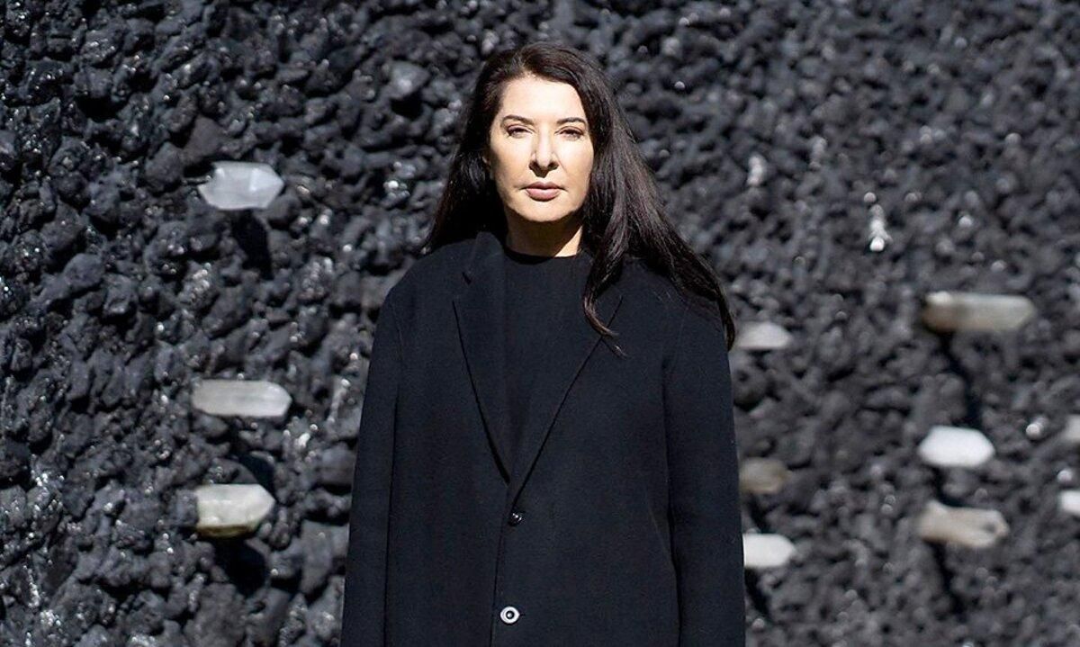 Війни різні, результат той самий: Марина Абрамович закликала зупинити Путіна, як колись нацистів - 24 Канал Війни різні, результат той самий: Марина Абрамович закликала зупинити Путіна, як колись нацистів - 24 Канал