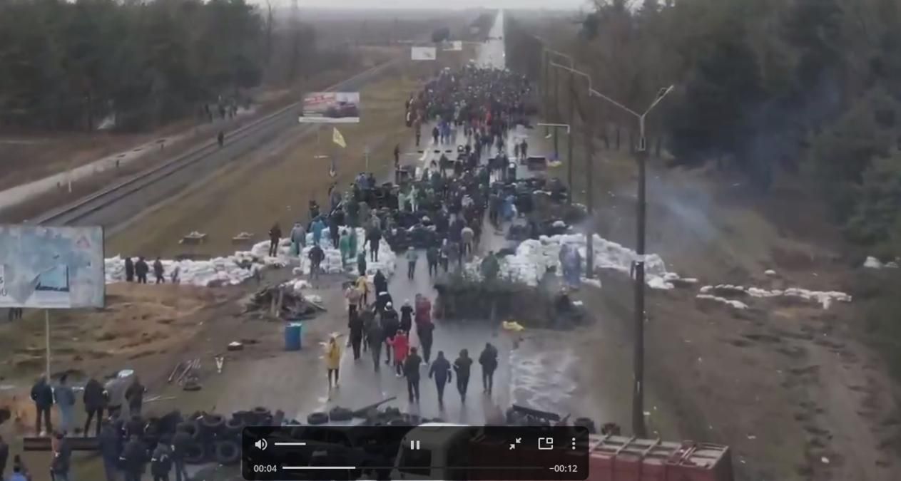 Масштабная блокировка на Запорожье: жители защищают ЗАЭС Масштабная блокировка на Запорожье: жители защищают ЗАЭС