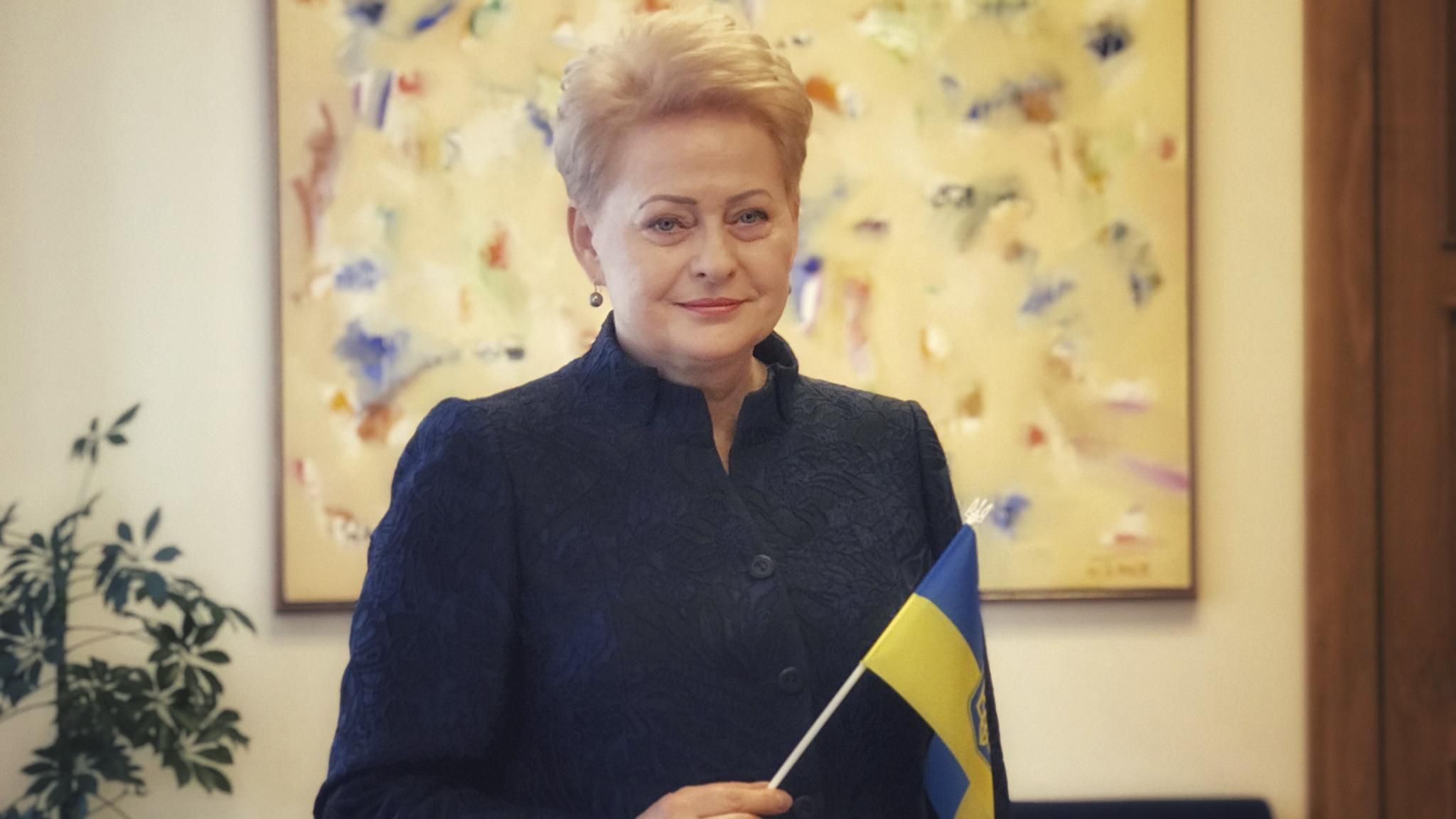 Бывшая президент Литвы призывает НАТО вступить в войну за Украину Бывшая президент Литвы призывает НАТО вступить в войну за Украину