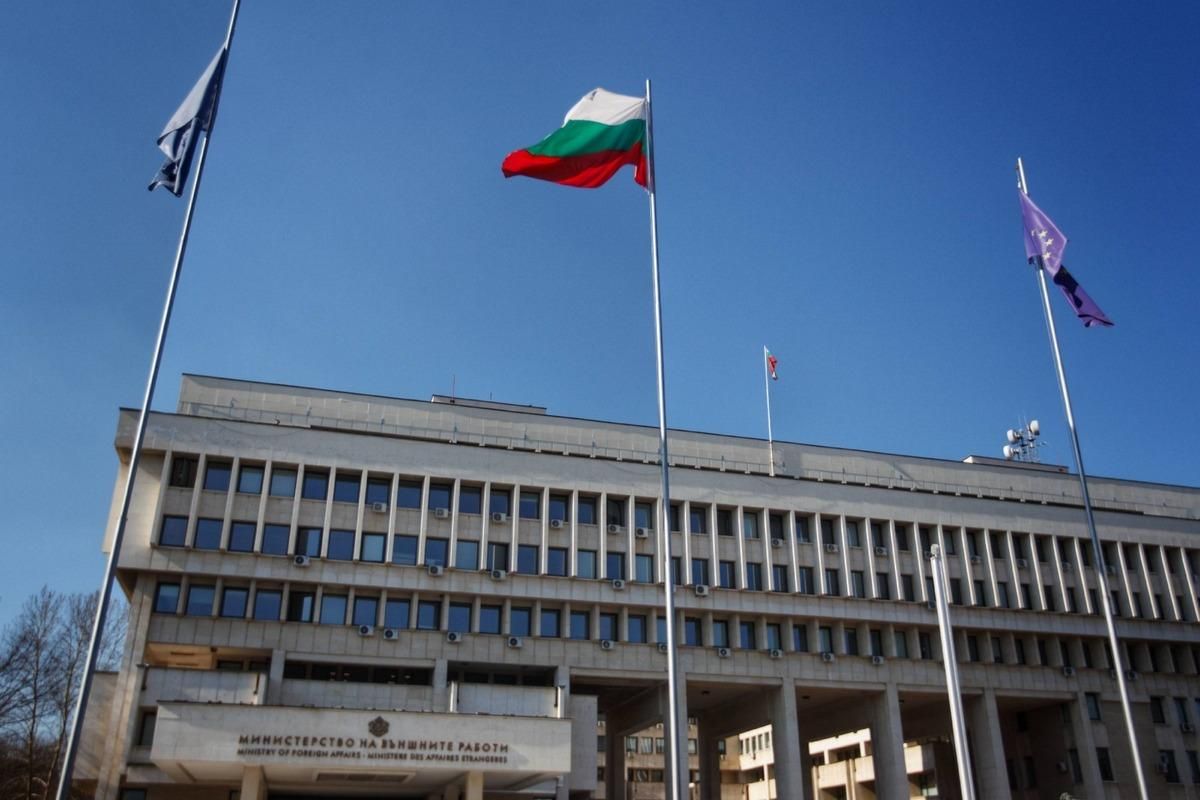 Персона нон грата: у Болгарії впіймали на шпигунстві російського дипломата - 24 Канал