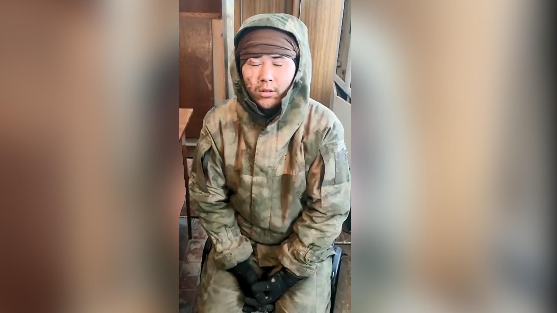 "Виживаємо, багато втрат – звільняйтеся з армії": ще один бурят- "визволитель" потрапив у полон - 24 Канал "Виживаємо, багато втрат – звільняйтеся з армії": ще один бурят- "визволитель" потрапив у полон - 24 Канал