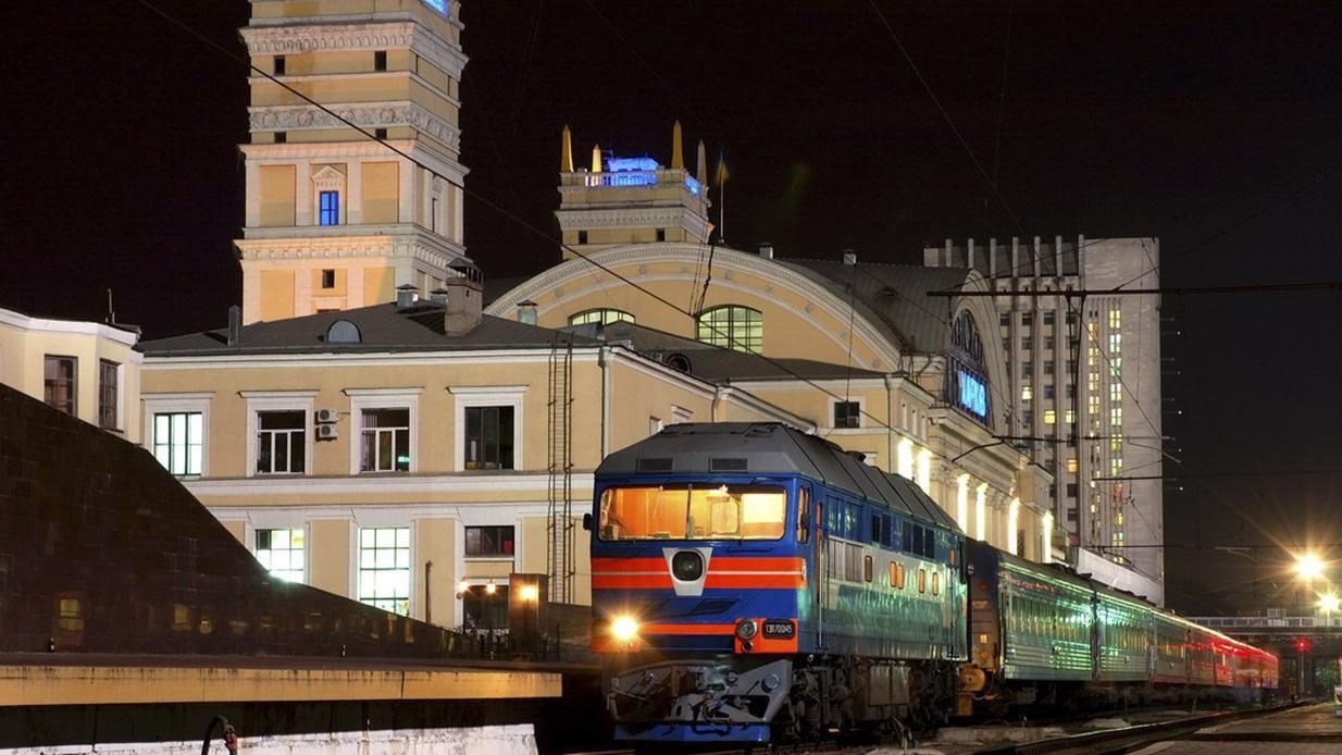 Харків'яни – тримайтесь: в УЗ пообіцяли набагато більше вагонів для евакуації - 24 Канал