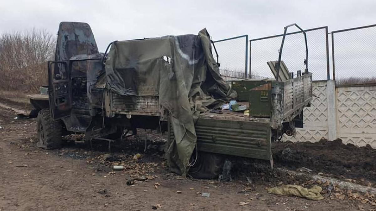 Не трогайте танки, уничтожайте тыловые колонны, – Резников о том, как нужно останавливать врага Не трогайте танки, уничтожайте тыловые колонны, – Резников о том, как нужно останавливать врага