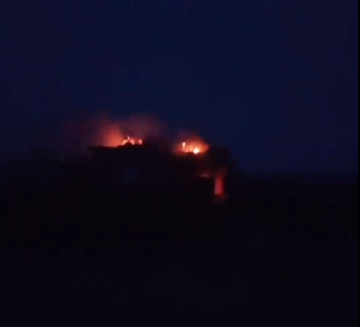 Херсон не здається: палять військову техніку окупантів - 24 Канал Херсон не здається: палять військову техніку окупантів - 24 Канал