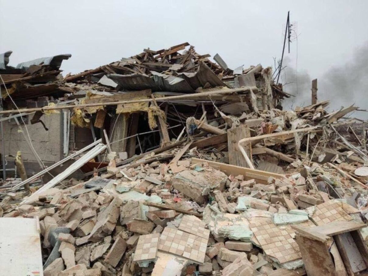 Авіаналіт на Харківщині: одне із сіл практично зруйноване - Харків Авіаналіт на Харківщині: одне із сіл практично зруйноване - Харків