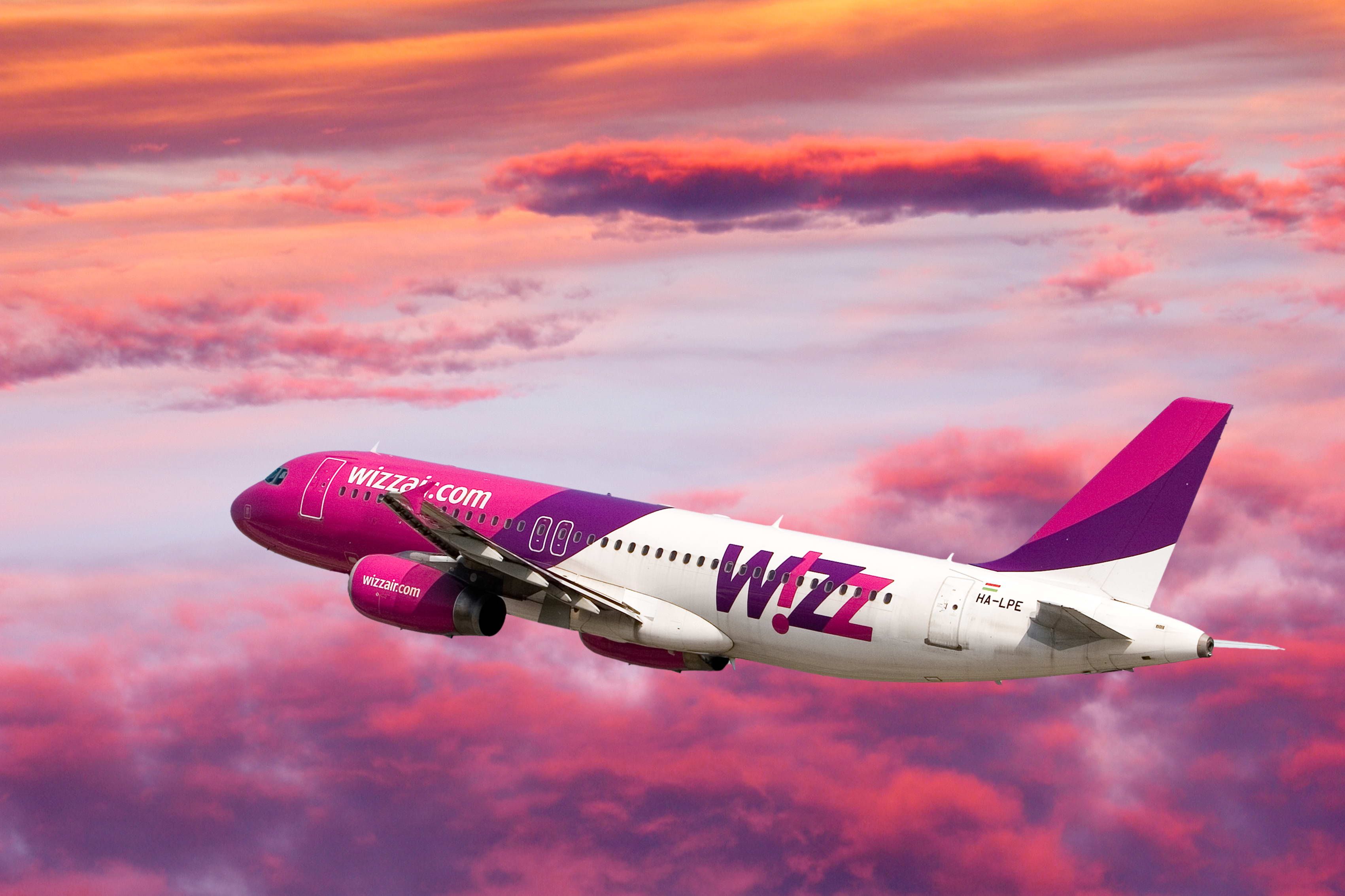 Wizz Air пропонує українцям роботу: забезпечать переїзд і проживання в готелі - 24 Канал