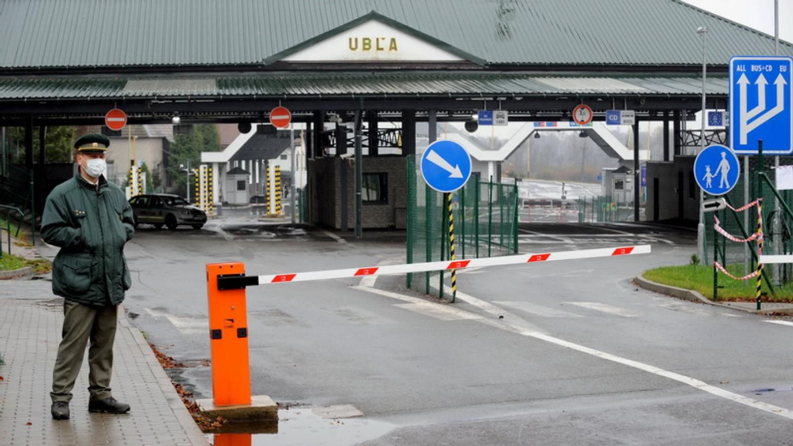 На Закарпатті домовилися зі Словаччиною про перевезення гумконвоїв - 24 Канал На Закарпатті домовилися зі Словаччиною про перевезення гумконвоїв - 24 Канал