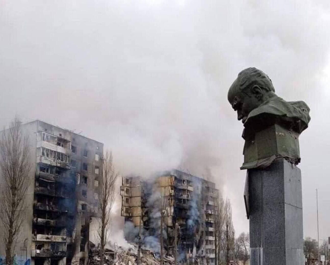 "В Украине не война, а спецоперация": как Путин придумал фейк, чтобы скрыть зверства России - 24 Канал "В Украине не война, а спецоперация": как Путин придумал фейк, чтобы скрыть зверства России - 24 Канал