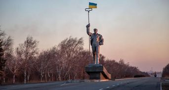 Український Маріуполь залишається прикладом спротиву російській навалі