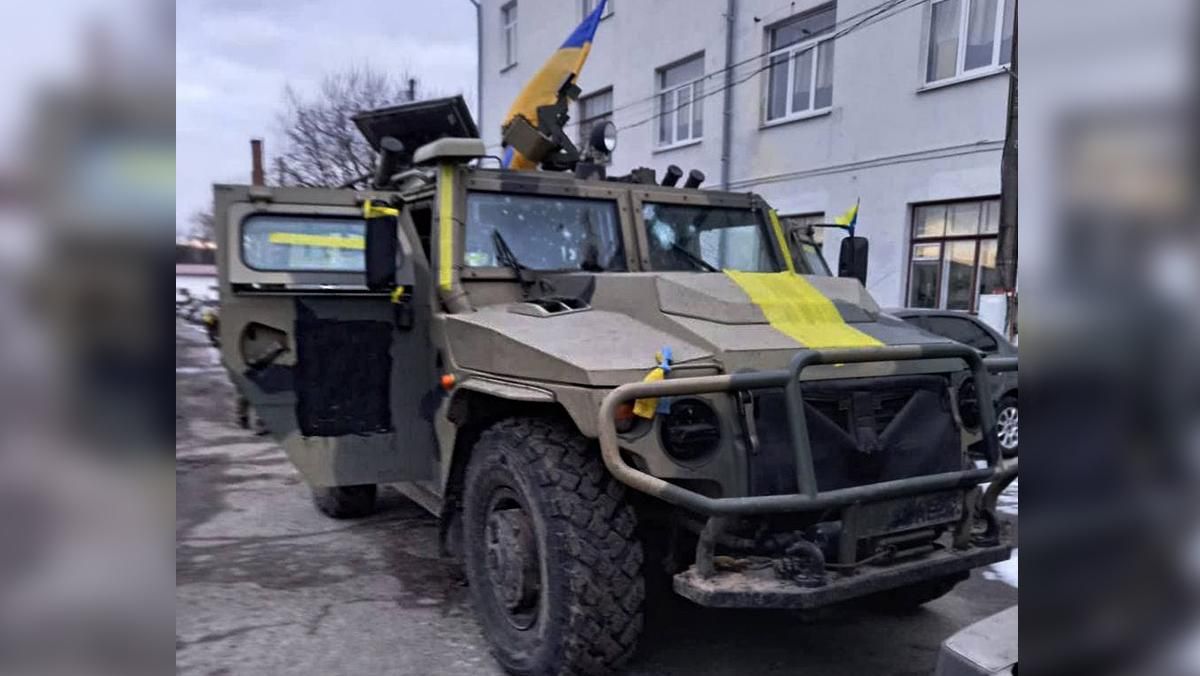 На Харківщині прикордонники спіймали коригувальника вогню: окупант уже в руках СБУ - 24 Канал На Харківщині прикордонники спіймали коригувальника вогню: окупант уже в руках СБУ - 24 Канал