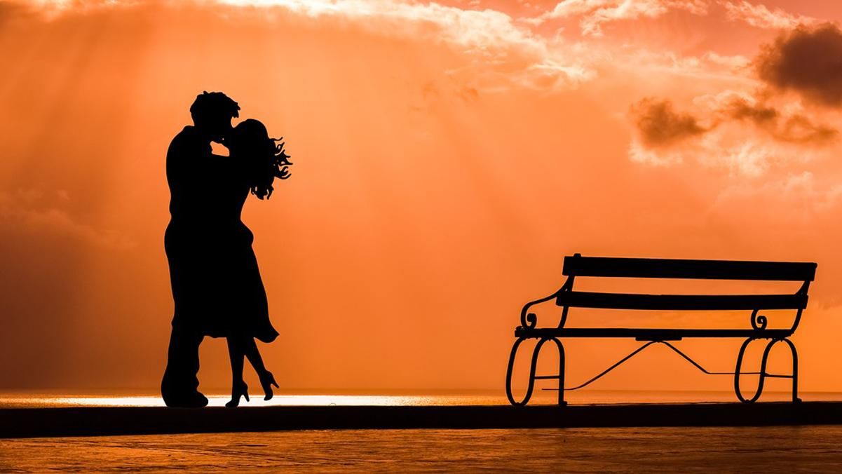 Пылаю, как кадыровец в танке: как признаться в любви во времена войны – щемящие картинки Пылаю, как кадыровец в танке: как признаться в любви во времена войны – щемящие картинки