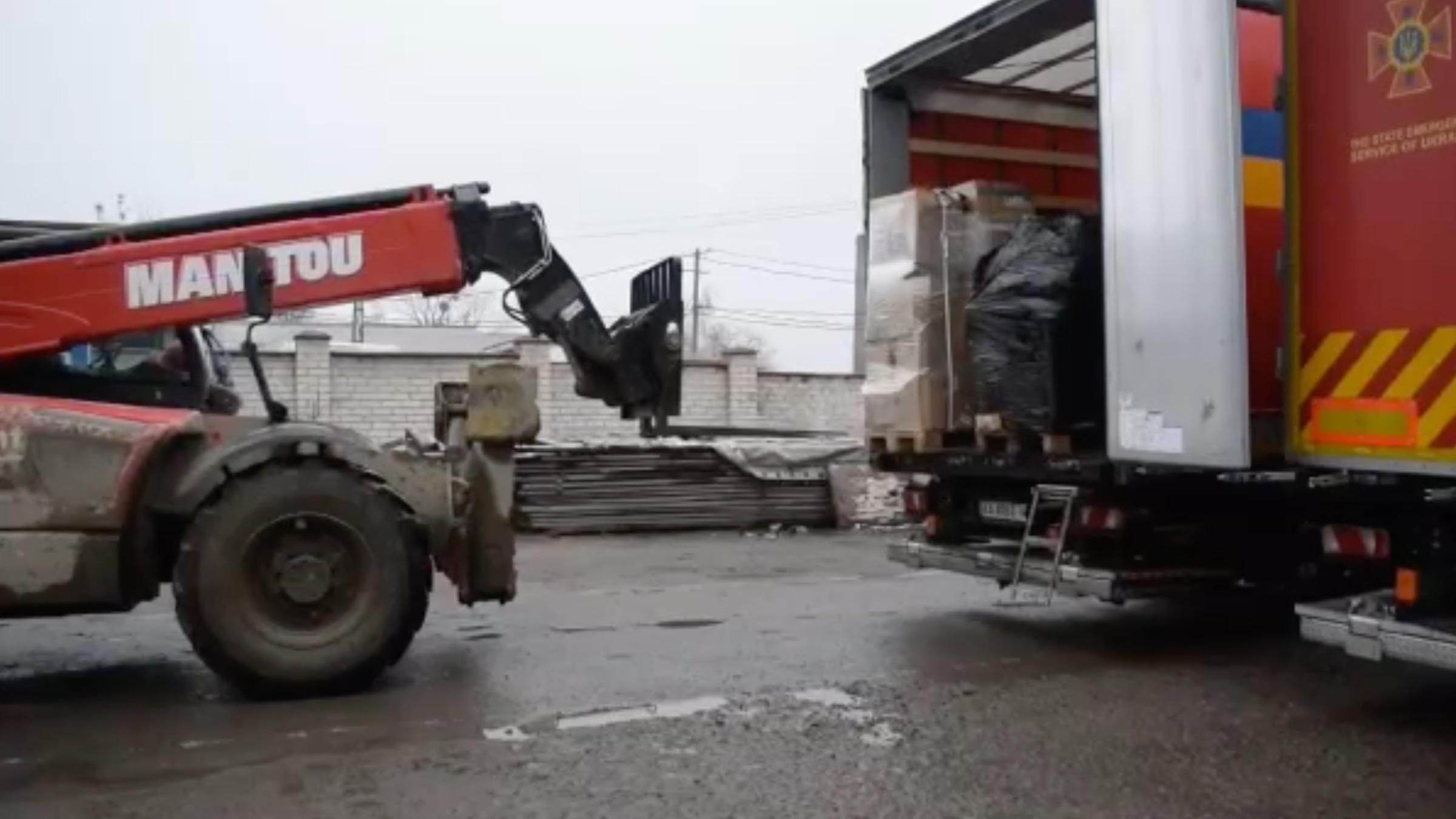 Спасатели получили 7 пожарных авто и 1 медицинское от Польши Спасатели получили 7 пожарных авто и 1 медицинское от Польши