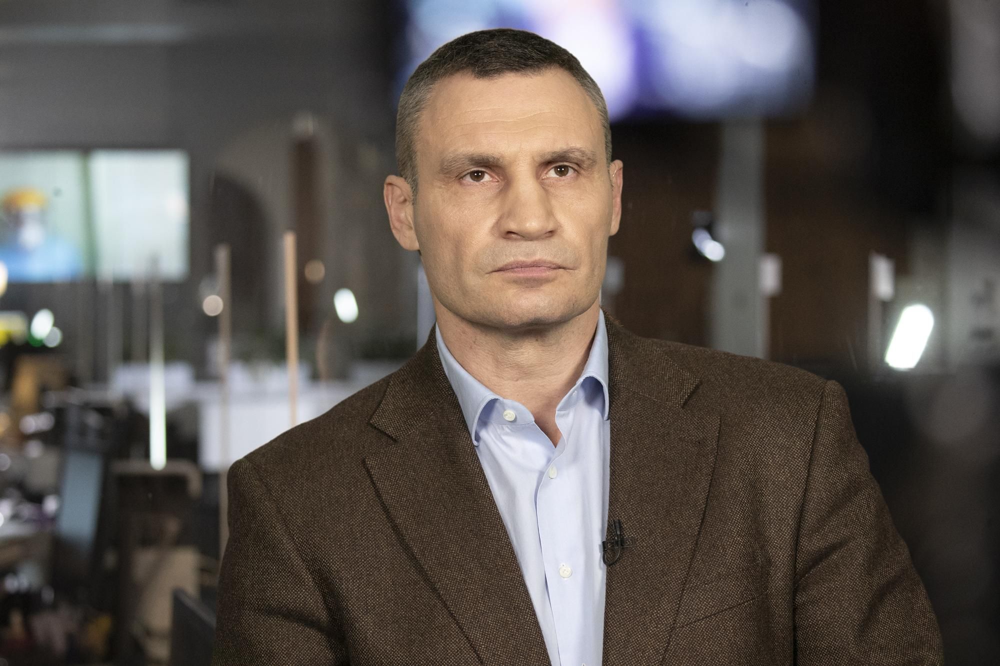 Ситуация сложная, но контролируемая, – Кличко посетил укрытие в метро Ситуация сложная, но контролируемая, – Кличко посетил укрытие в метро