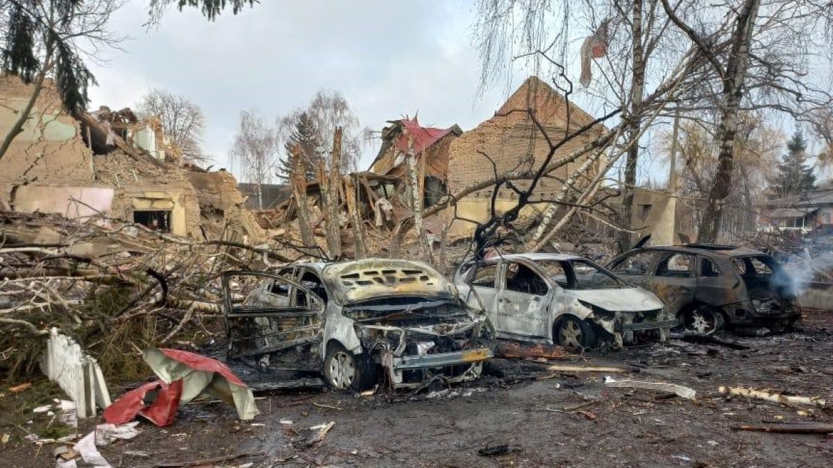 Внаслідок ворожих обстрілів у Київській області вже загинули 25 цивільних - 24 Канал Внаслідок ворожих обстрілів у Київській області вже загинули 25 цивільних - 24 Канал