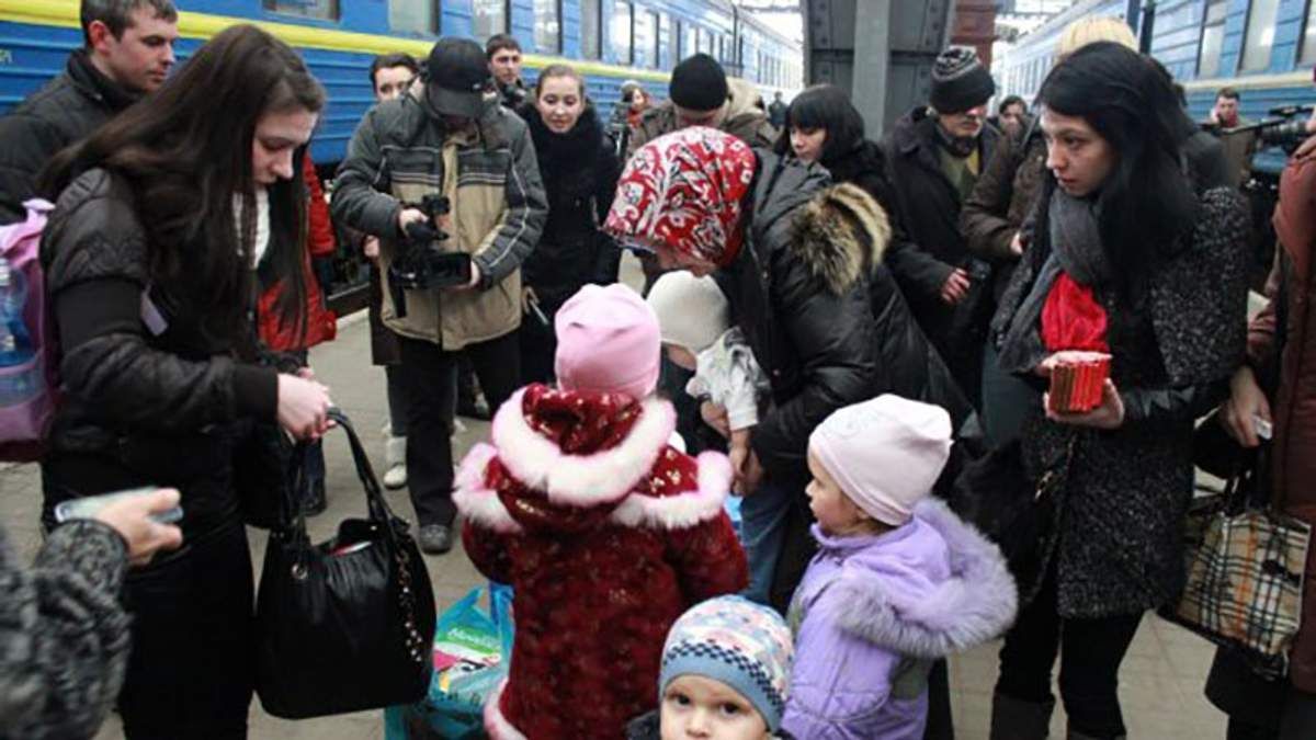 Переселенцы "не на курорте": СНБО опроверг очередной фейк - 24 Канал