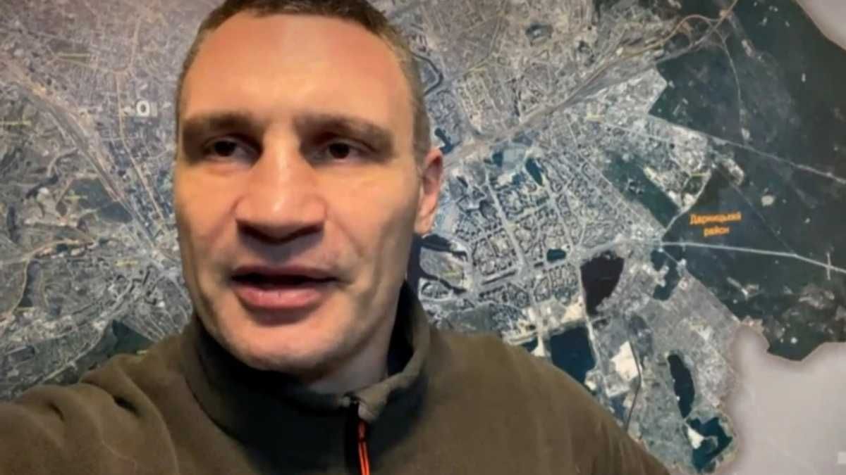 Дякуємо волонтерам і міжнародним друзям, – Кличко показав великий хаб гумштабу Києва - 24 Канал Дякуємо волонтерам і міжнародним друзям, – Кличко показав великий хаб гумштабу Києва - 24 Канал