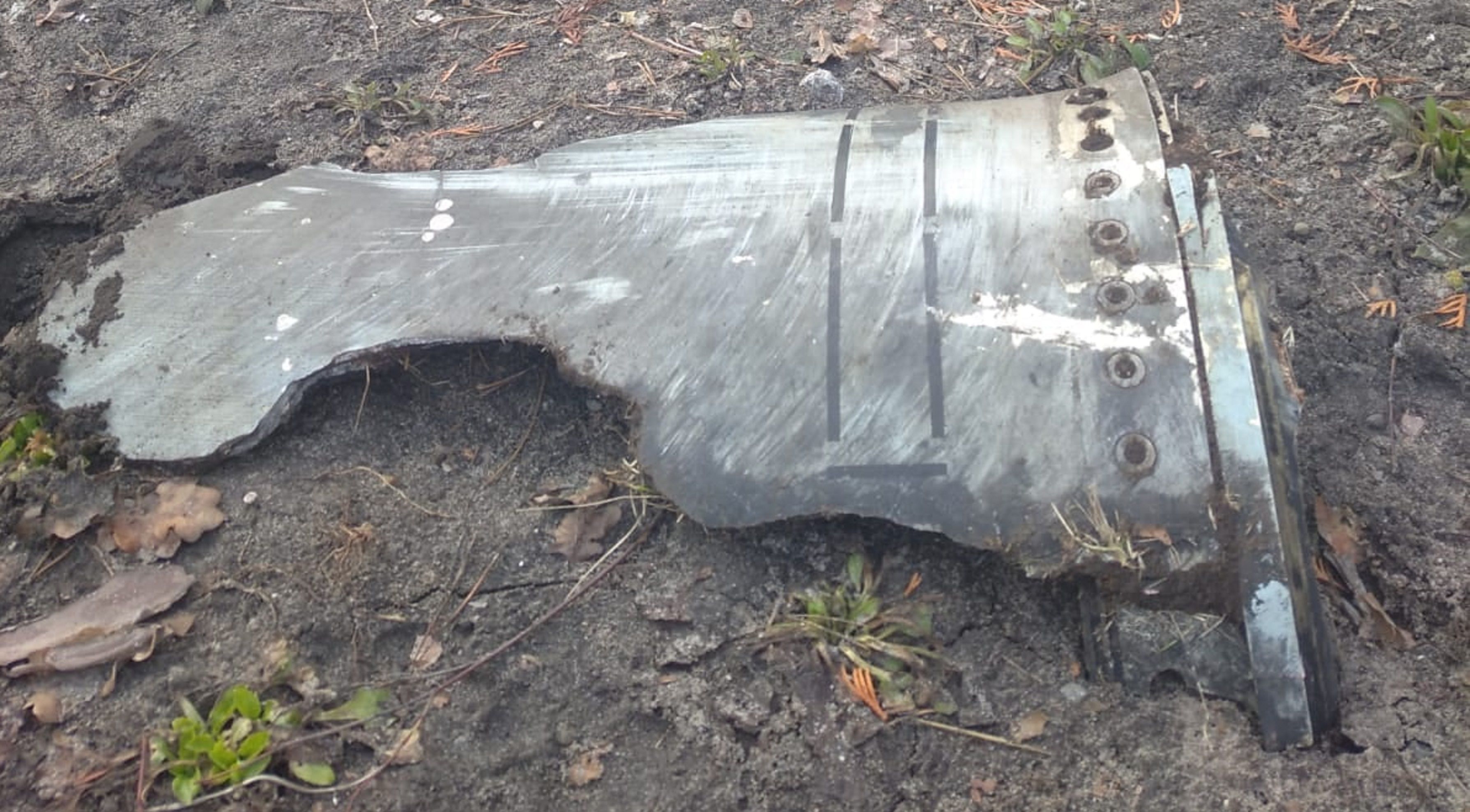 Мимо, – Зеленський прокоментував снаряд, який влучив у президентську держдачу - 24 Канал Мимо, – Зеленський прокоментував снаряд, який влучив у президентську держдачу - 24 Канал