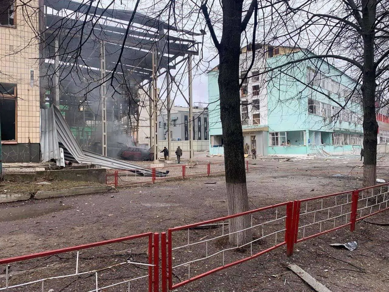 обстрел завода в Киеве обстрел завода в Киеве