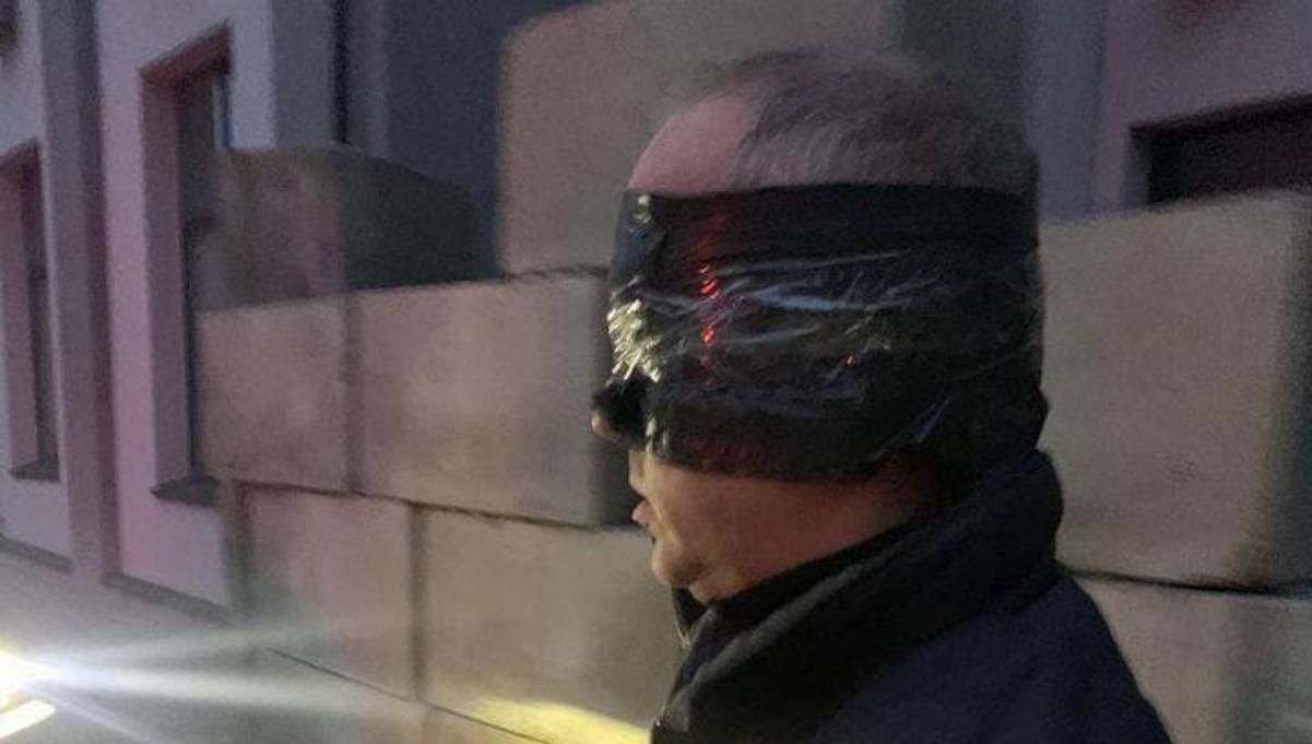 "Нестор, скажи "паляниця"": у мережі жартують з затриманого Шуфрича - 24 Канал "Нестор, скажи "паляниця"": у мережі жартують з затриманого Шуфрича - 24 Канал