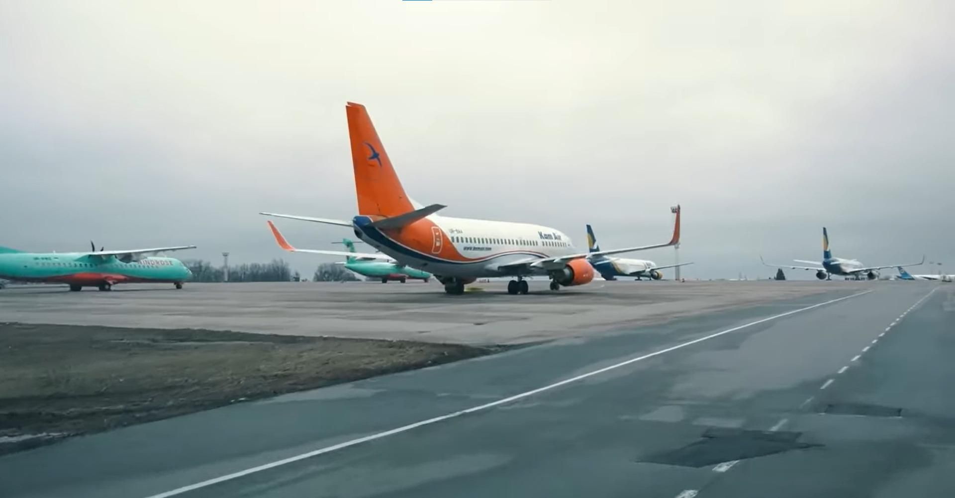 "Бориспіль" після вторгнення Росії нагадує декорацію із фільму про Чорнобиль: сумне відео - 24 Канал "Бориспіль" після вторгнення Росії нагадує декорацію із фільму про Чорнобиль: сумне відео - 24 Канал