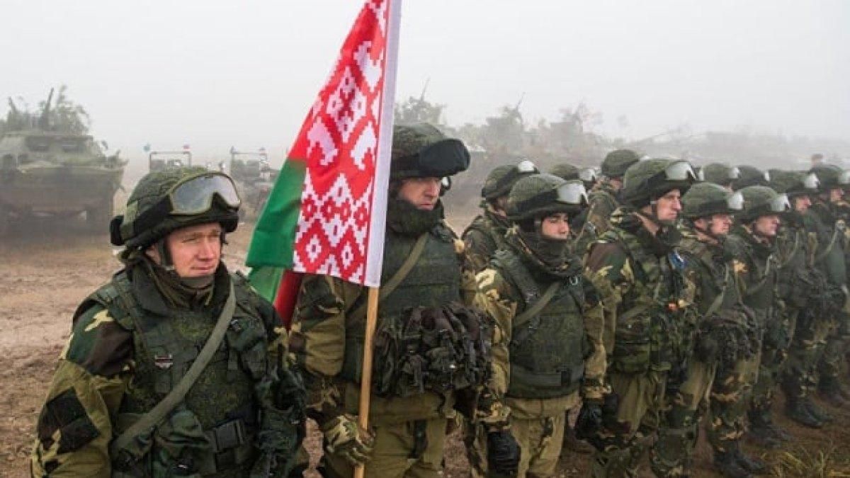 Спецслужби Білорусі "мотивують" військових до наступу, погрожуючи в'язницею - 24 Канал