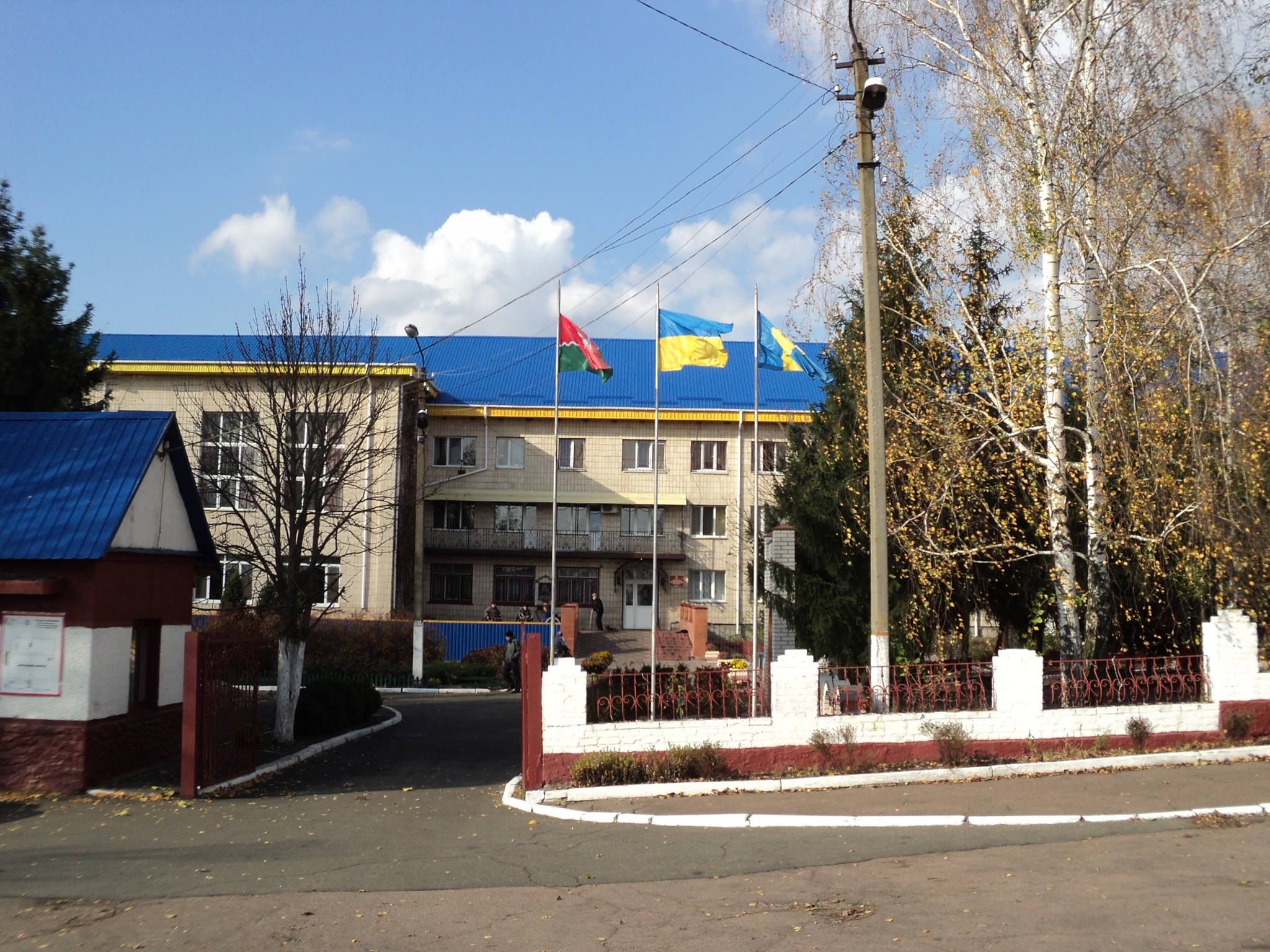 У Бородянці могли захопили психоневрологічний диспансер, люди в руках "кадирівців", – Кулеба - 24 Канал У Бородянці могли захопили психоневрологічний диспансер, люди в руках "кадирівців", – Кулеба - 24 Канал