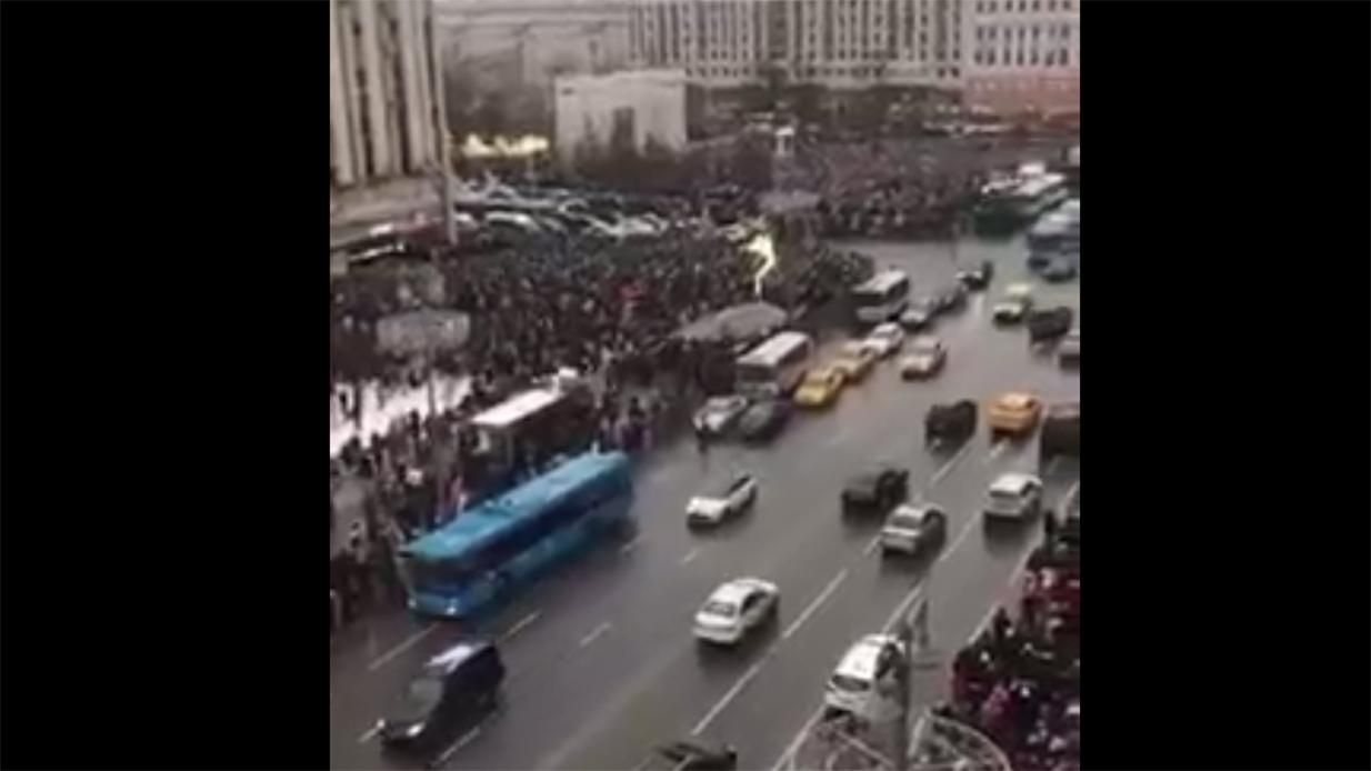 У Москві масові мітинги - 24 Канал